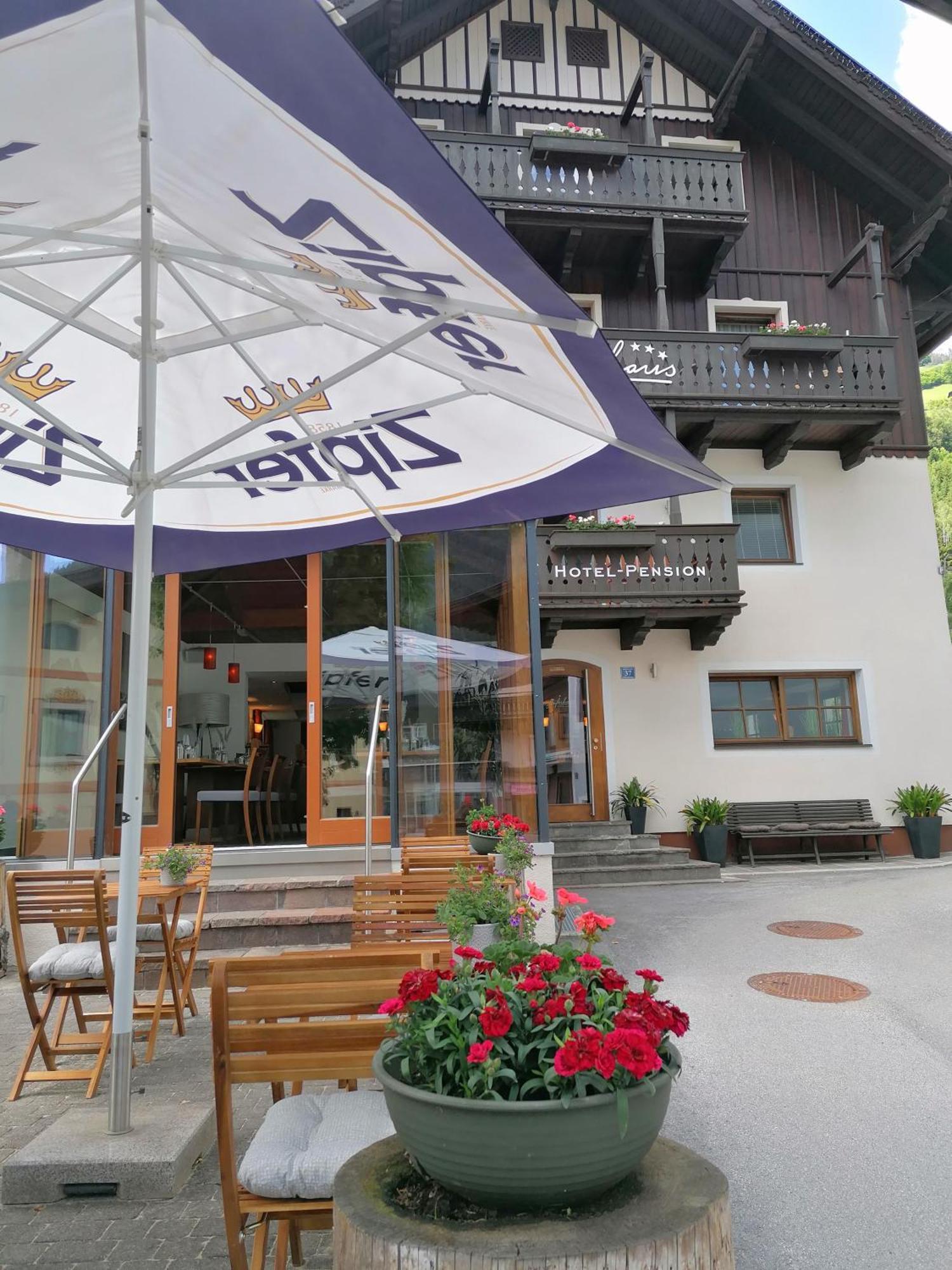 Hotel-Pension Hoferhaus Neukirchen am Großvenediger Kültér fotó